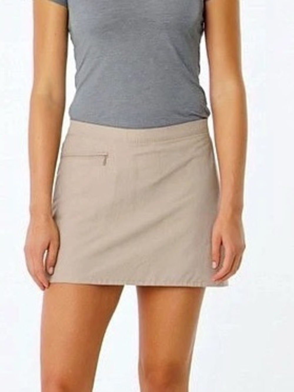 Patagonia Athletic Skort in Beige Size 2